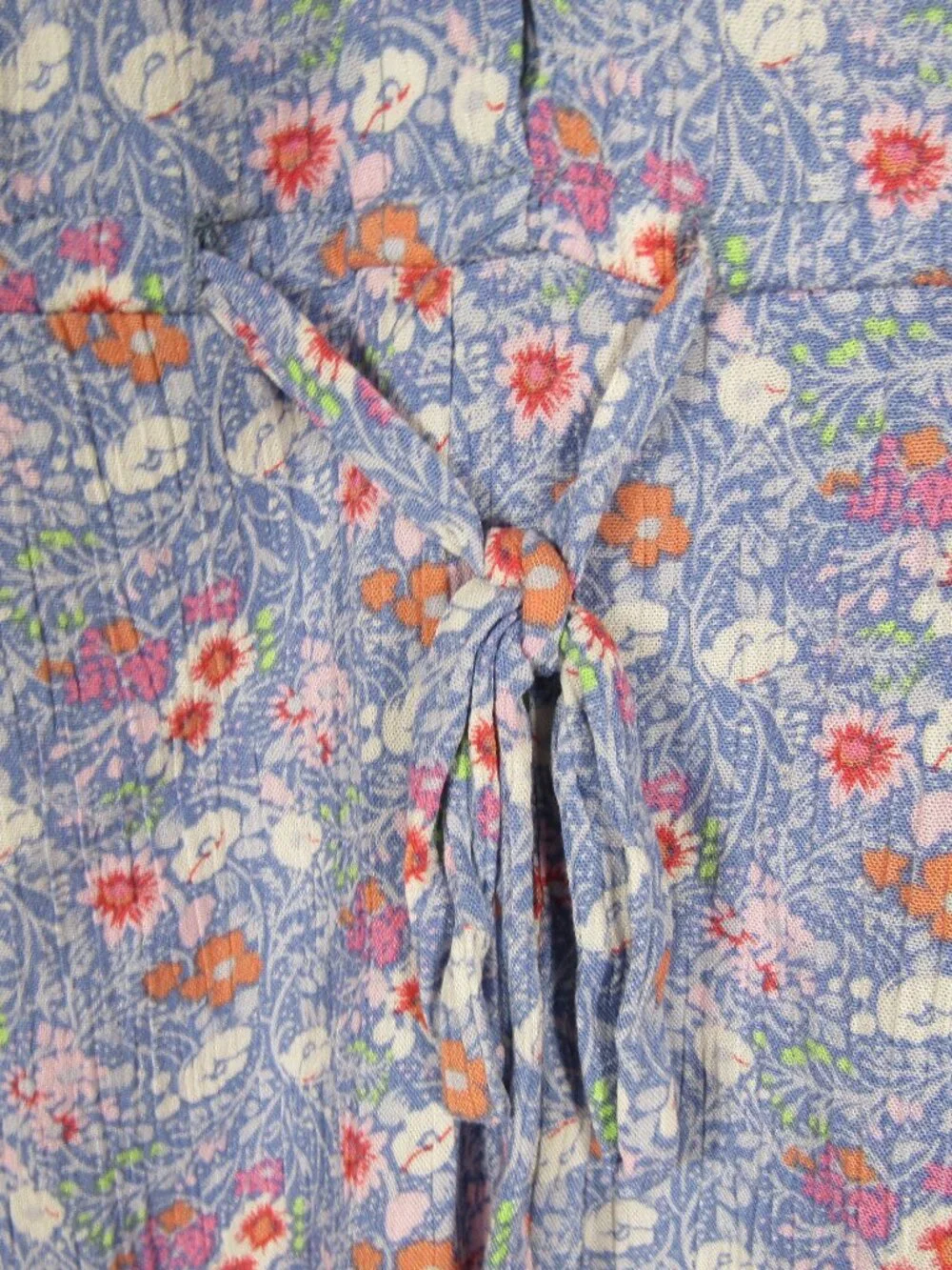 Lily Rose Blue Floral Sleeveless Romper Women's size Medium Boho Summer Garden